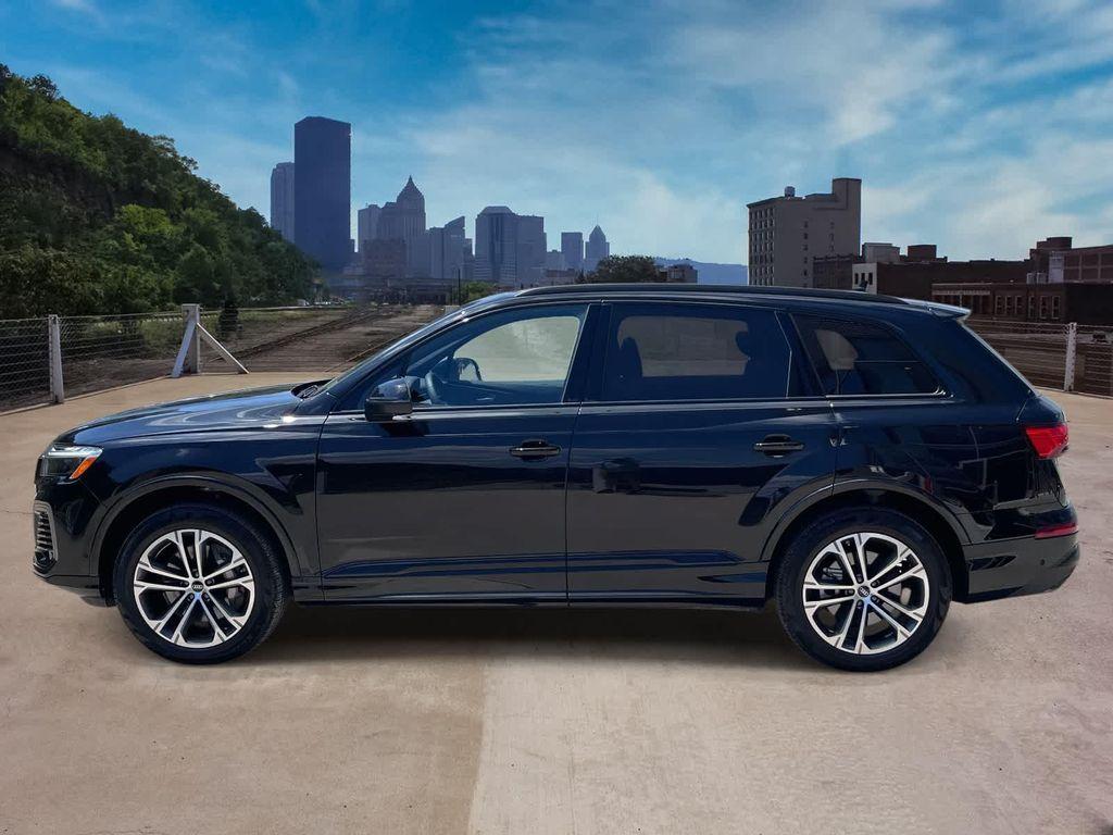 used 2025 Audi Q7 car, priced at $57,796