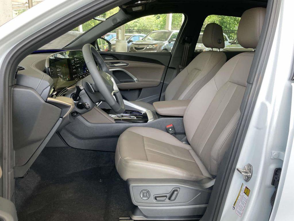 new 2025 Audi Q5 car, priced at $60,570