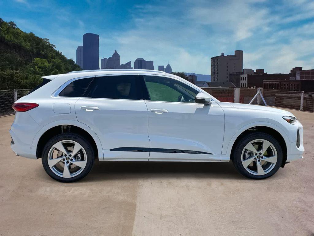 new 2025 Audi Q5 car, priced at $60,570