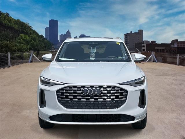 new 2025 Audi Q5 car, priced at $61,300