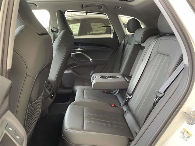 new 2025 Audi Q5 car, priced at $61,300