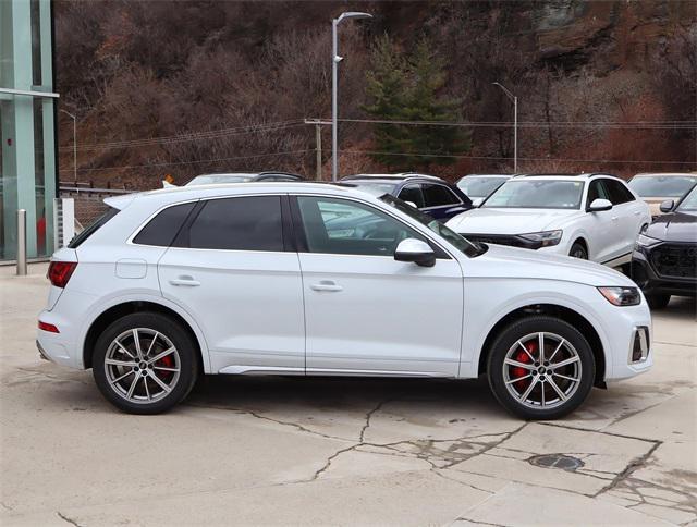 new 2025 Audi SQ5 car, priced at $68,315