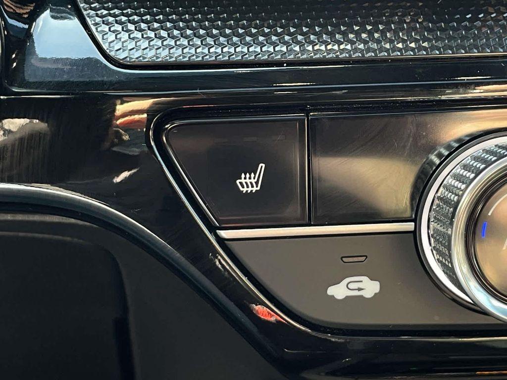 used 2025 Honda CR-V Hybrid car, priced at $34,998