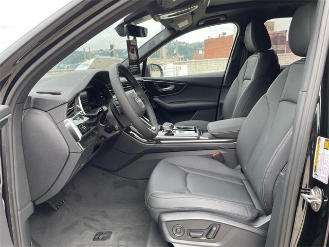 new 2025 Audi Q7 car, priced at $76,350