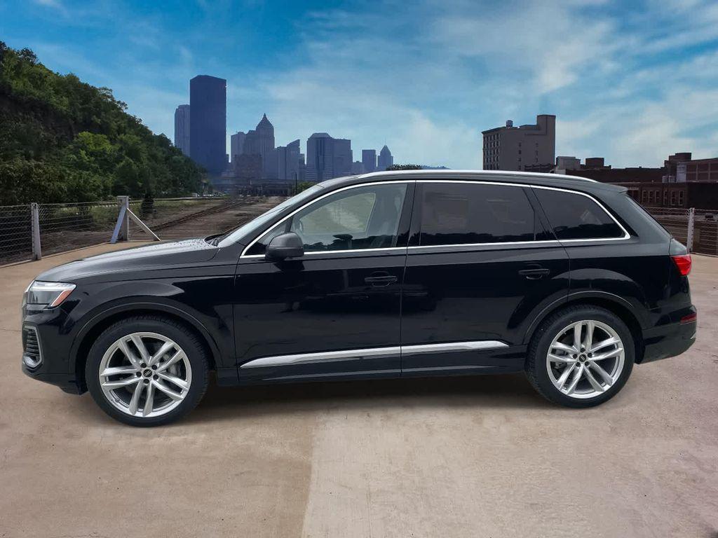 new 2025 Audi Q7 car, priced at $76,350