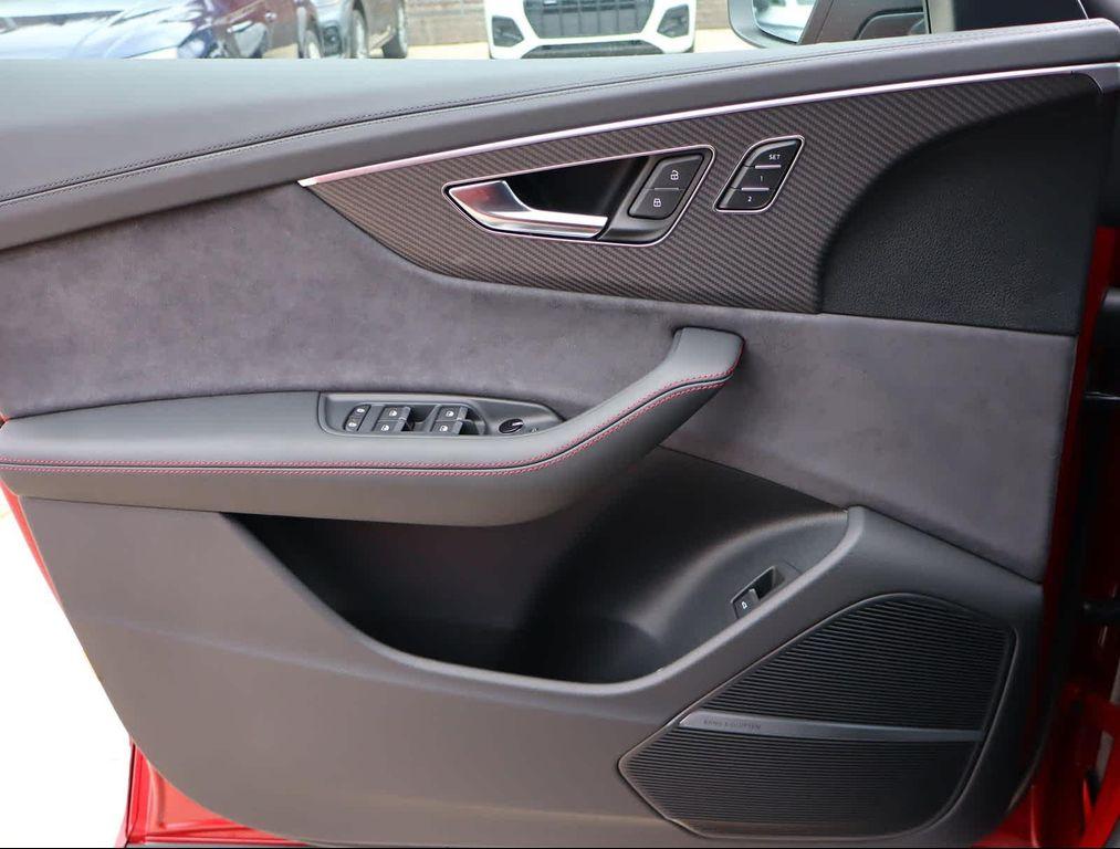 new 2025 Audi SQ8 car, priced at $111,590