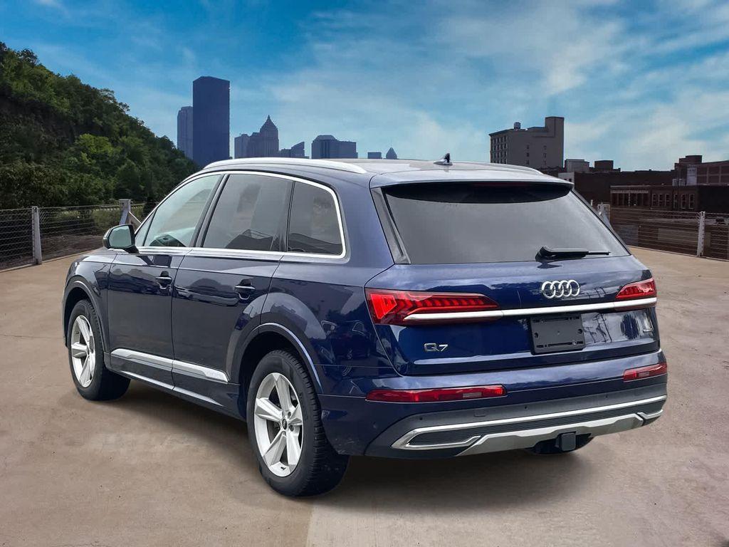 used 2022 Audi Q7 car, priced at $32,000