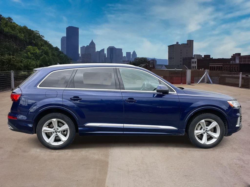 used 2022 Audi Q7 car, priced at $32,000