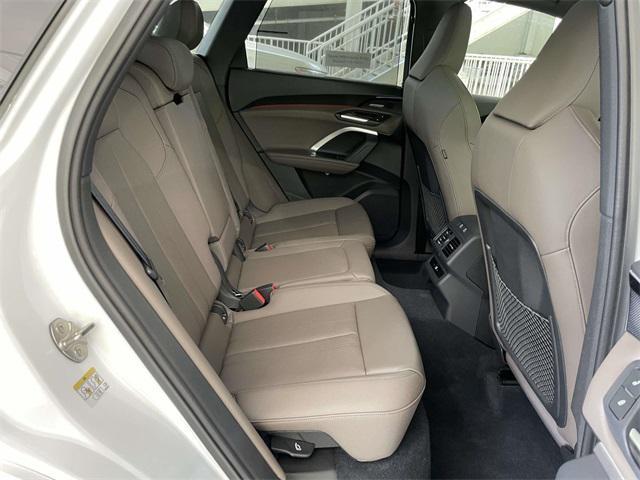 new 2025 Audi Q5 car, priced at $61,390