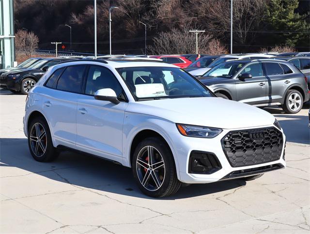 new 2025 Audi Q5 car, priced at $68,225