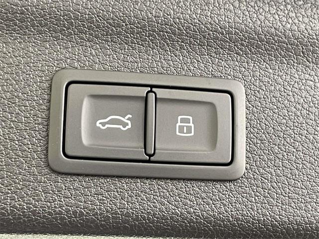 new 2025 Audi Q3 car, priced at $45,115