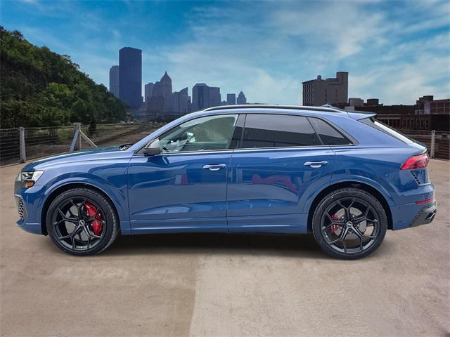 new 2025 Audi RS Q8 car, priced at $151,350