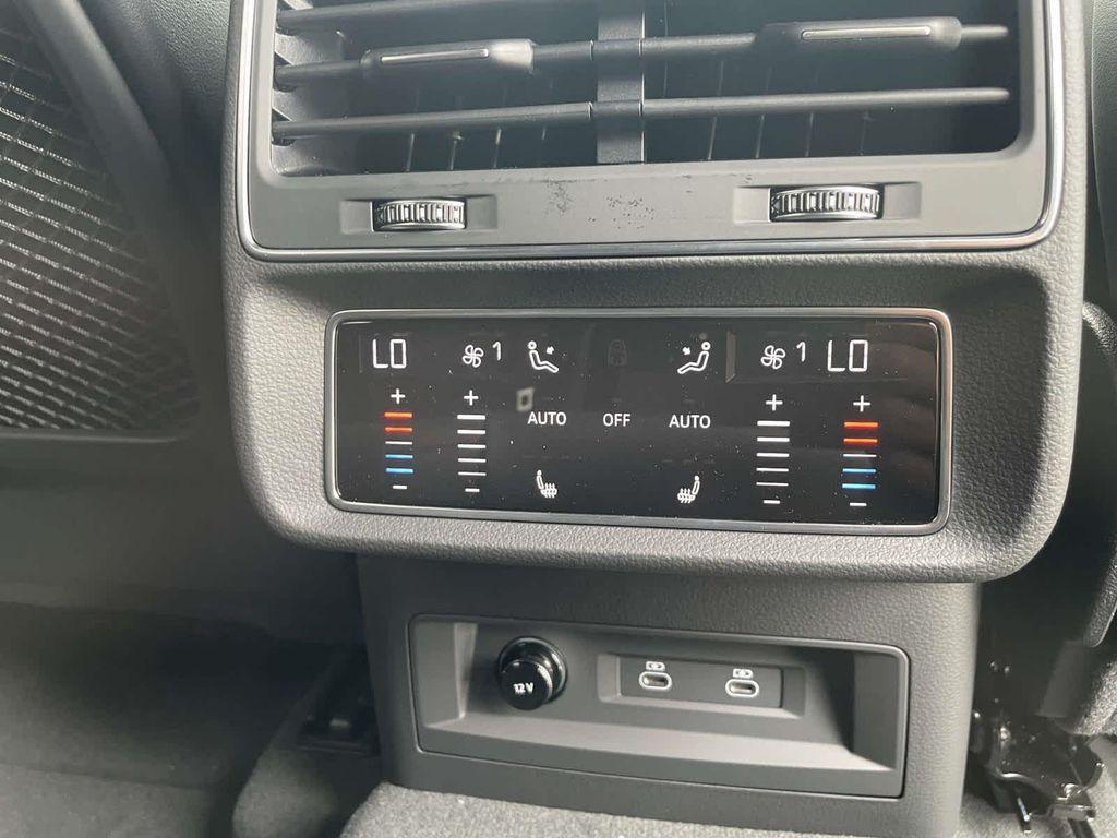 new 2025 Audi RS Q8 car, priced at $151,350