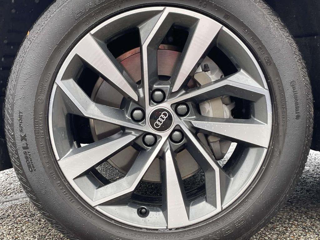 used 2022 Audi Q5 car, priced at $27,717