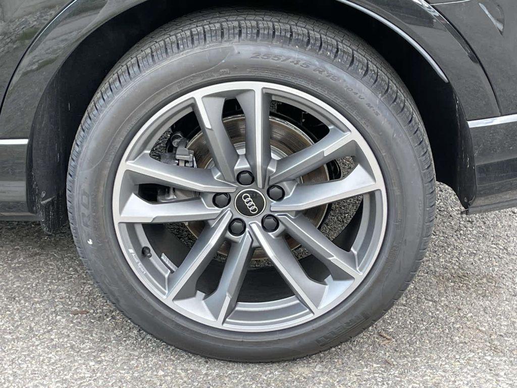 new 2025 Audi Q3 car, priced at $46,110