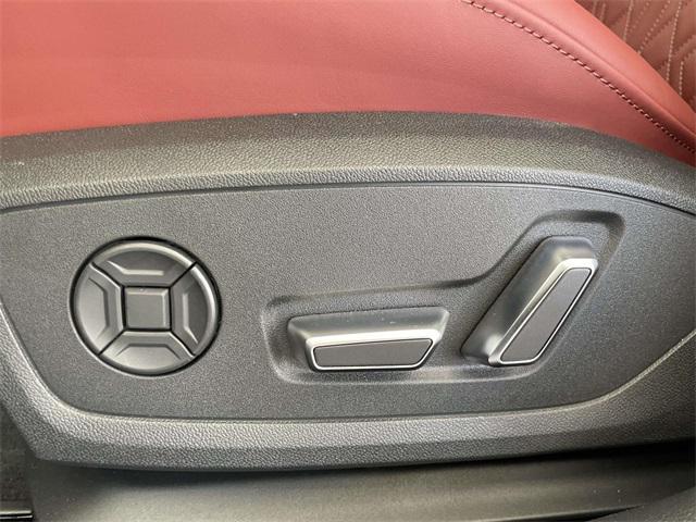 new 2025 Audi S6 car, priced at $87,700