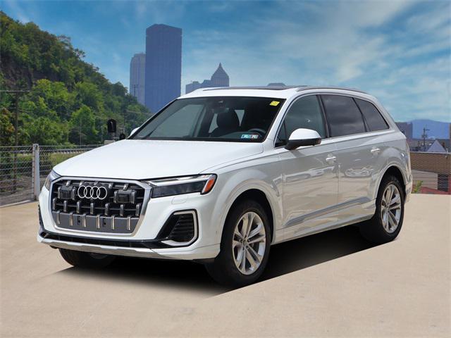 new 2025 Audi Q7 car, priced at $75,700