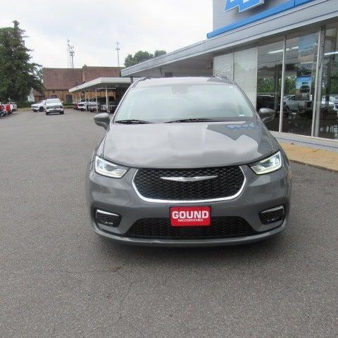 used 2022 Chrysler Pacifica car, priced at $23,995