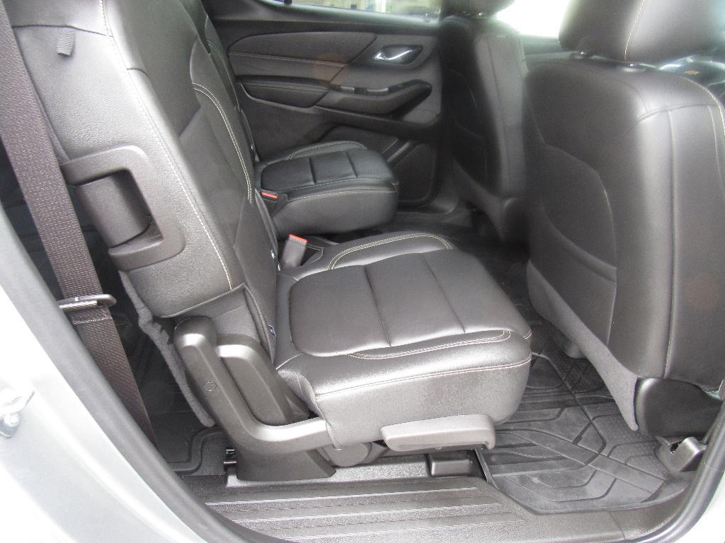 used 2023 Chevrolet Traverse car, priced at $34,995