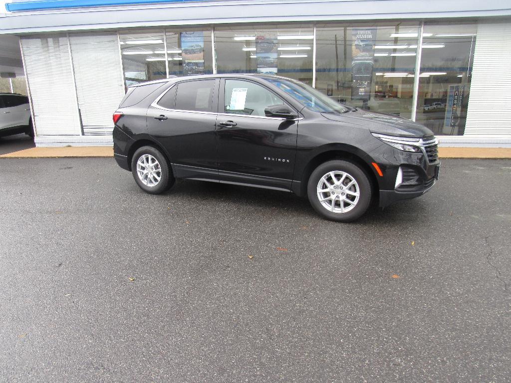 used 2024 Chevrolet Equinox car, priced at $27,995