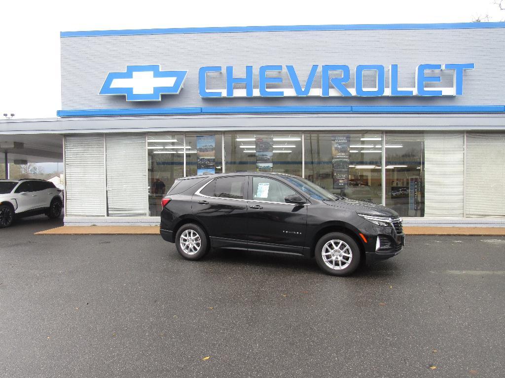 used 2024 Chevrolet Equinox car, priced at $27,995