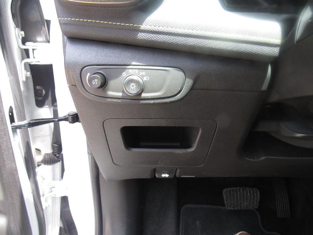 used 2024 Chevrolet TrailBlazer car, priced at $31,995