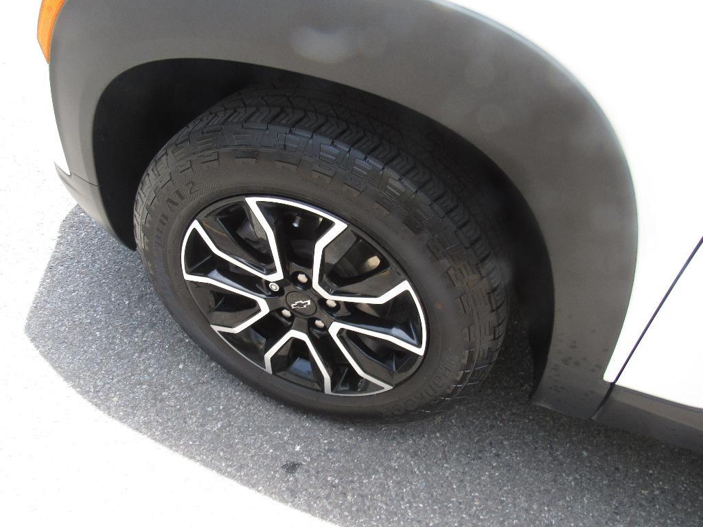 used 2024 Chevrolet TrailBlazer car, priced at $31,995