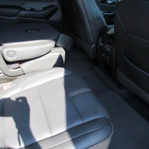 used 2023 Chevrolet Traverse car, priced at $39,995