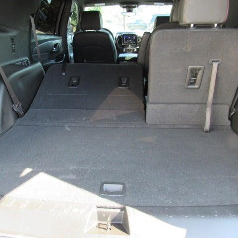 used 2023 Chevrolet Traverse car, priced at $39,995