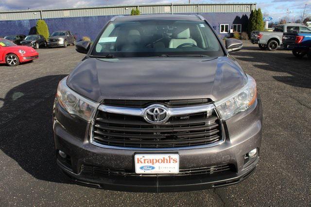 used 2016 Toyota Highlander car, priced at $25,860