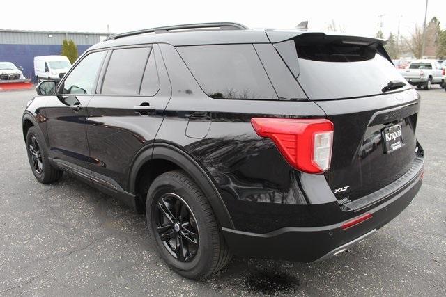 used 2022 Ford Explorer car, priced at $30,305
