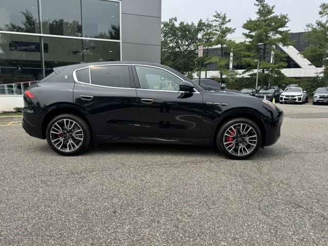 new 2025 Maserati Grecale car, priced at $81,385