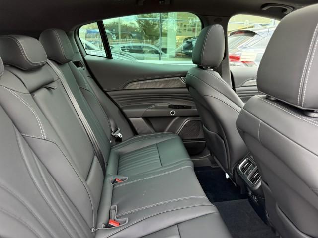 new 2025 Maserati Grecale car, priced at $76,032