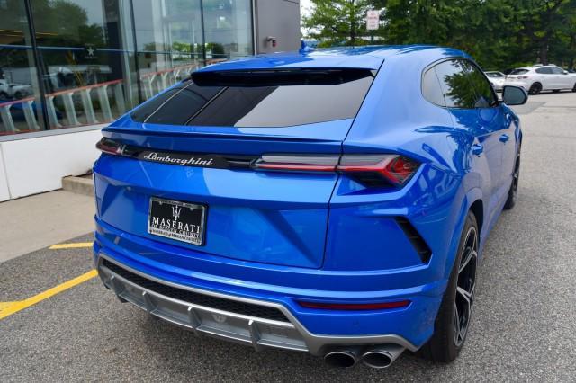 used 2022 Lamborghini Urus car, priced at $221,933