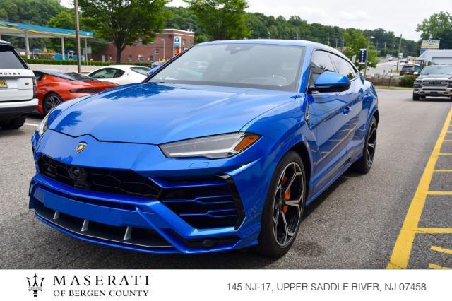 used 2022 Lamborghini Urus car, priced at $221,933