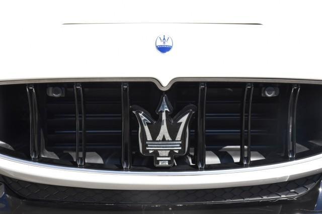 new 2024 Maserati GranTurismo car