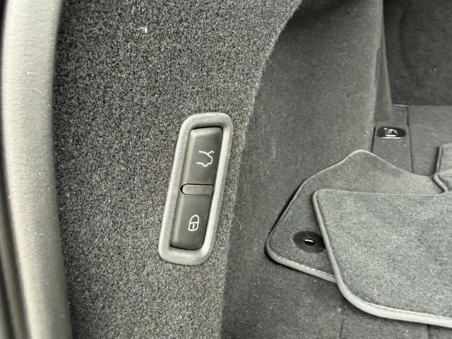 used 2022 Maserati Levante car, priced at $40,337