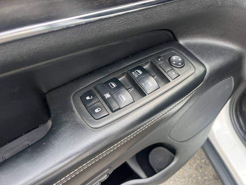 used 2014 Jeep Grand Cherokee car, priced at $13,995