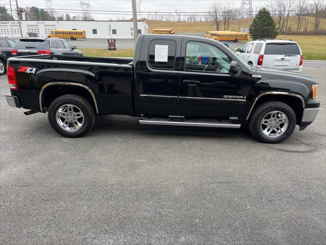 used 2009 GMC Sierra 1500 car, priced at $13,995