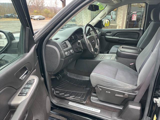 used 2009 GMC Sierra 1500 car, priced at $13,995