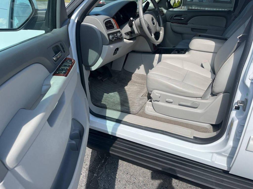used 2014 Chevrolet Suburban car, priced at $18,995