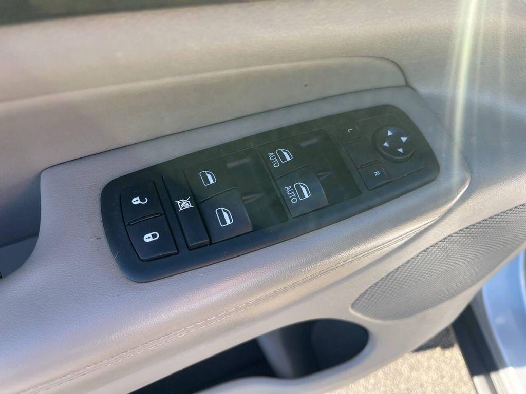 used 2012 Jeep Grand Cherokee car, priced at $10,995