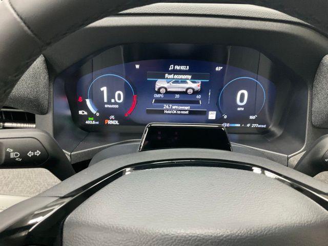 new 2025 Ford Explorer car, priced at $59,998