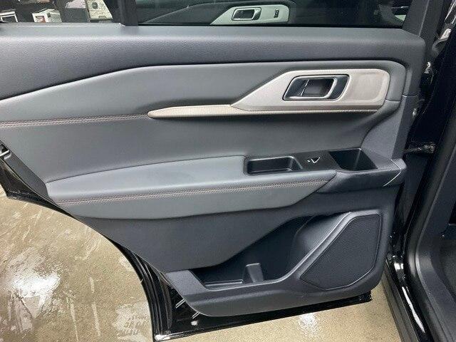 new 2025 Ford Explorer car, priced at $47,498