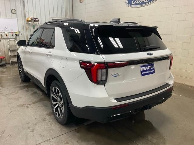 new 2025 Ford Explorer car, priced at $49,998