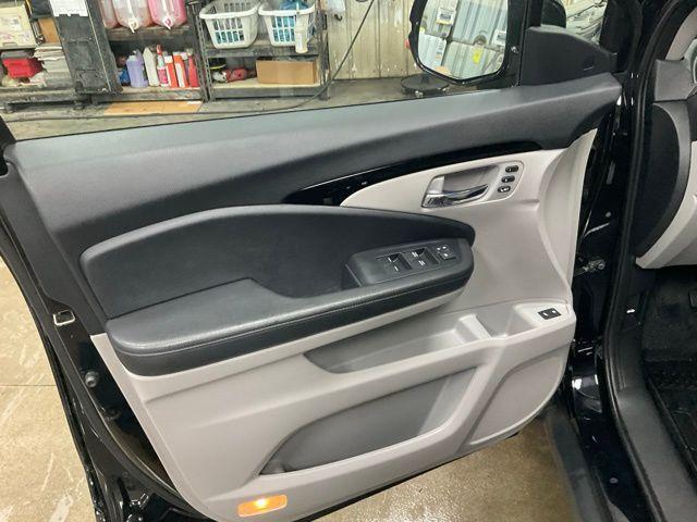 used 2019 Honda Pilot car, priced at $25,995