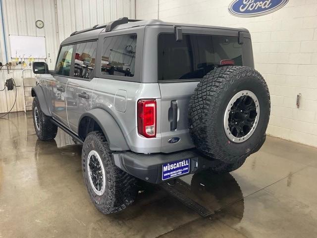 new 2024 Ford Bronco car, priced at $57,637