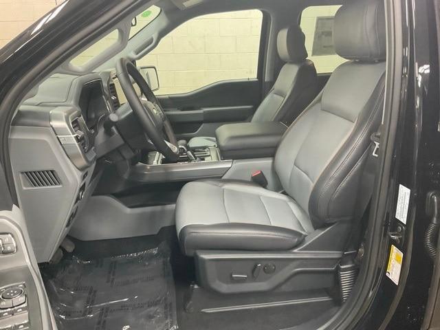 new 2025 Ford F-150 car, priced at $62,752