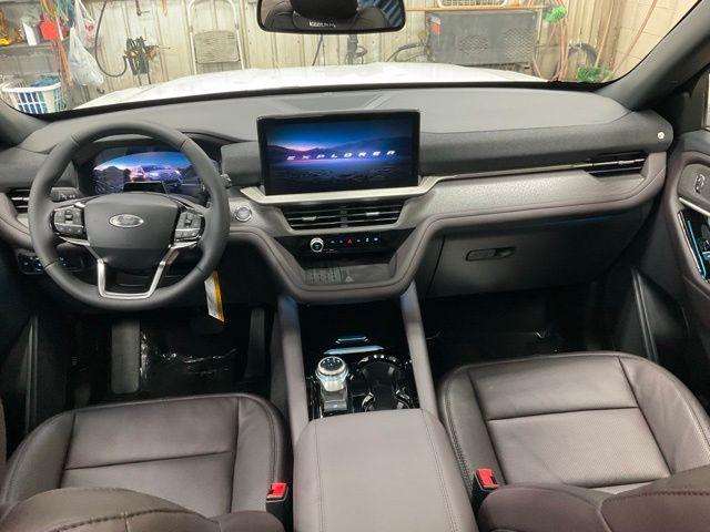 new 2025 Ford Explorer car, priced at $58,495