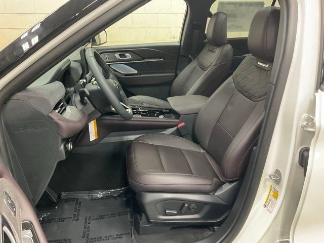 new 2025 Ford Explorer car, priced at $58,495